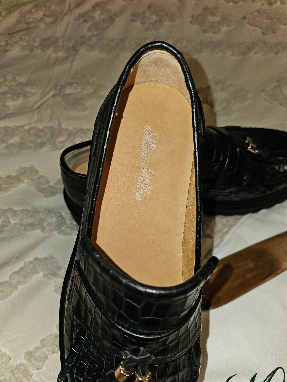 Marc Nolan Men’s Black Croc-Embossed Leather Loafers - Picture 2 of 12